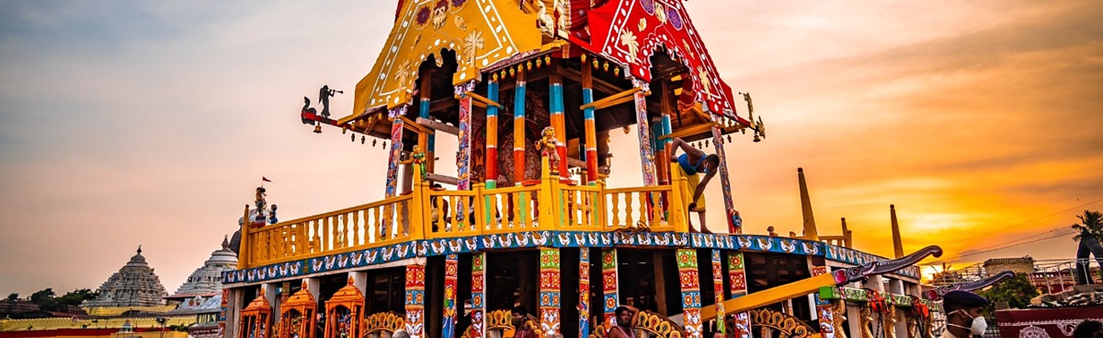 deluxe room - best budget hotels - Bangalore